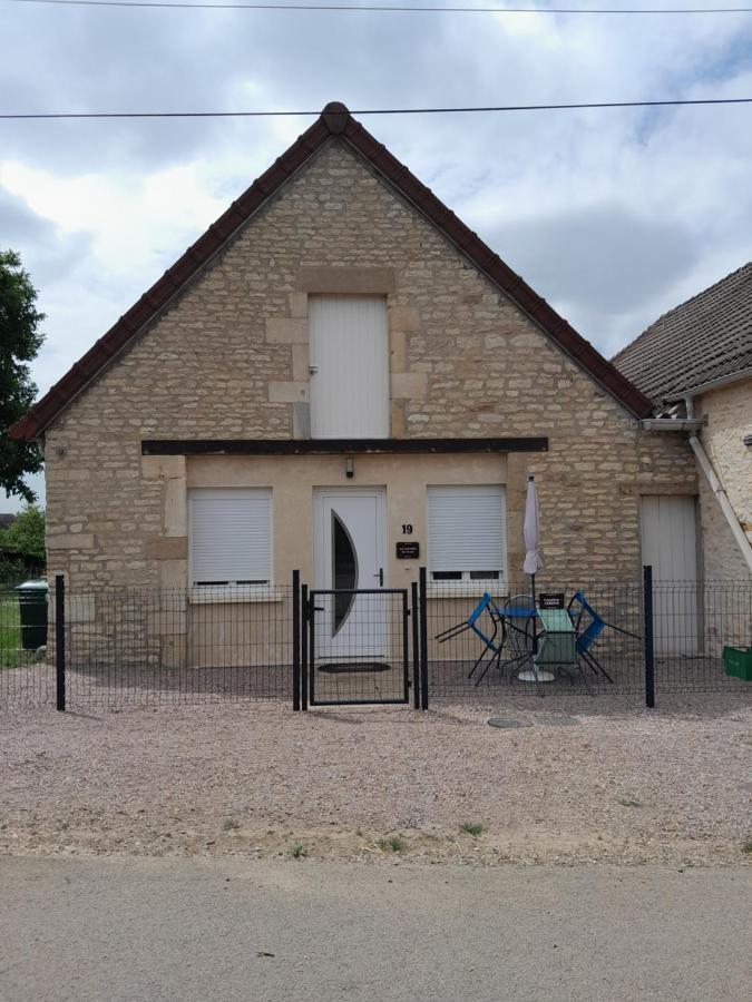 Aux Merveilles Des Ormes Breugnon Экстерьер фото